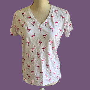 Beantown Apparel Women's Flamingo Print V Neck Tee Size M SKU#S2484